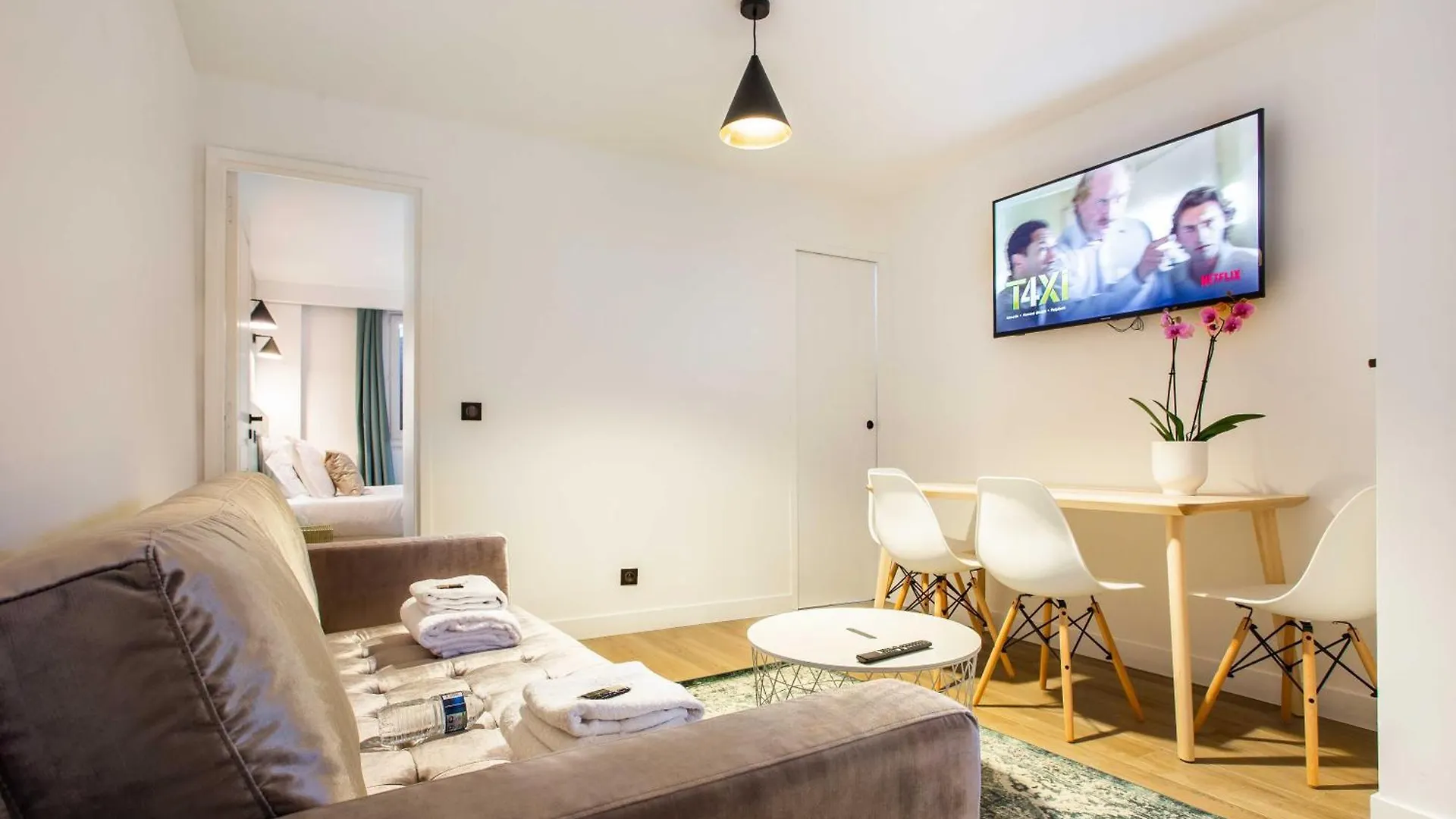 Holiday home Elegant - 2bd - 8p - Eiffel Tower *